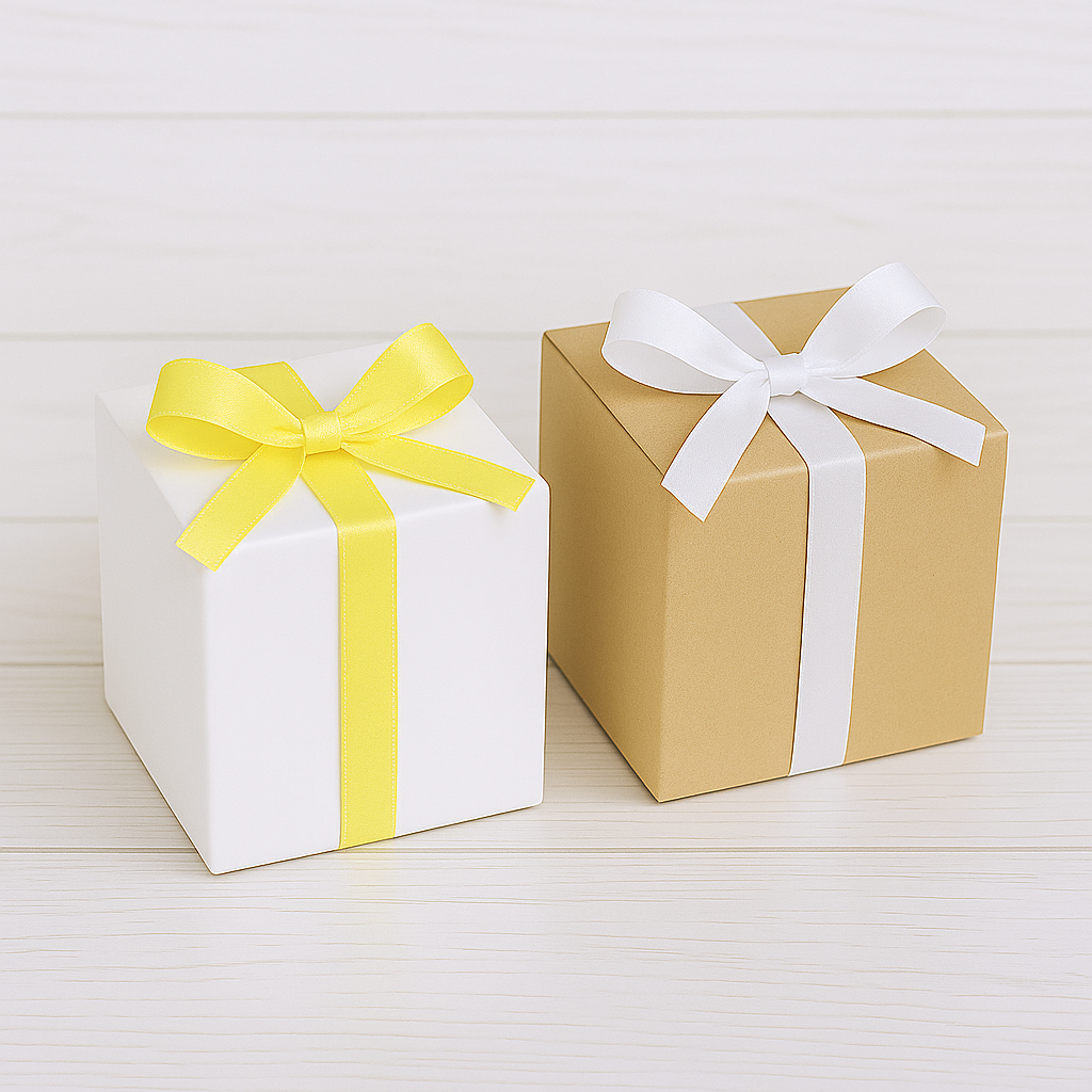 Palloncino in ceramica artigianale 10 cm da appendere