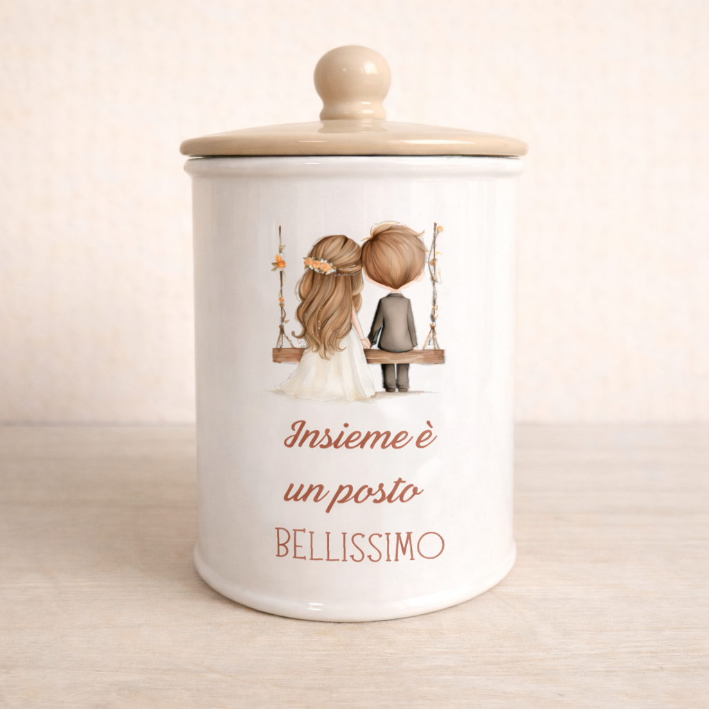 Biscottiera in ceramica artigianale 15cm o 19 cm decorazione Sposini "Insieme è un posto bellissimo"