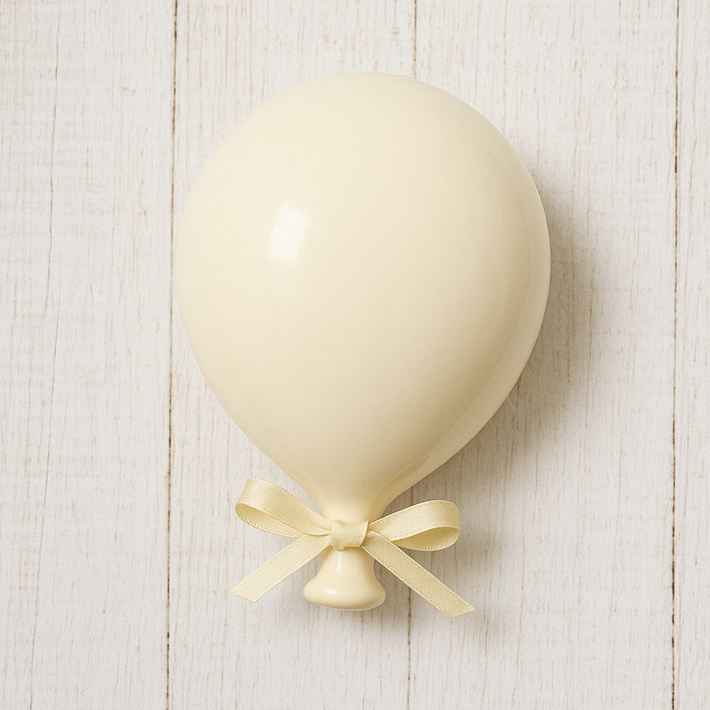 Palloncino in ceramica artigianale 15 cm da appendere