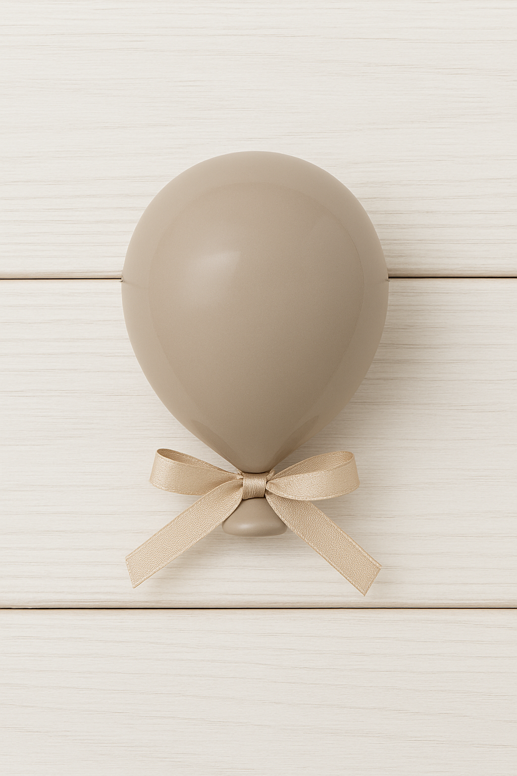 Palloncino in ceramica artigianale 15 cm da appendere