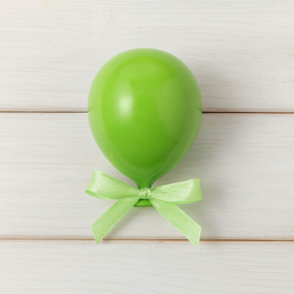 Palloncino in ceramica artigianale 15 cm da appendere